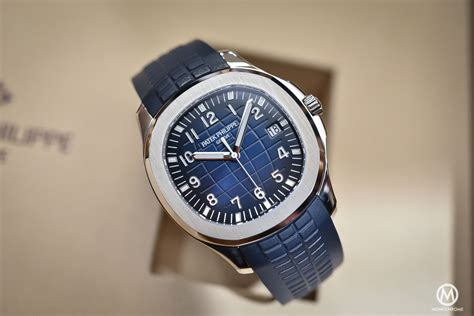 patek philippe aquanaut jumbo blue|Patek Philippe nautilus aquanaut.